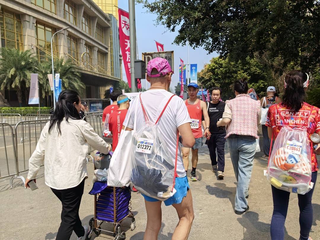 铜梁马拉松比赛_铜梁马拉松2020延期_铜梁马拉松