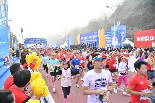 纽约马拉松赛_纽约马拉松比赛时间_2022纽约马拉松