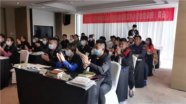 健体运动员减脂方法_运动员健身_运动健身者